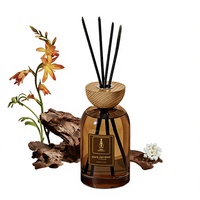 Diffuseur de parfum sans flamme premium à l'odeur de bois, durée de diffusion de 30 à 60 jours ; Bâtonnets en rotin sans feu pour la décoration intérieure, salles de bain et chambres.