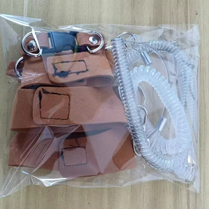 Conjunto de Arnés y Correa de Pecho de Cuero Ajustable de 3 Piezas Tipo Dividido para Camaleones y Ardillas al Aire Libre - Product Image 5