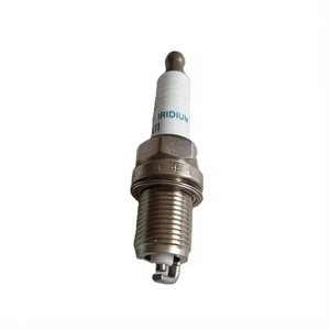 Bougies d'allumage Iridium Denso 3377 SKJ20DR-M11 pour voitures - Product Image 2