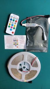 576 leds COB bande lumineuse irisée <span class=keywords><strong>12V</strong></span> bande lumineuse programmable bande lumineuse atmosphère COB avec <span class=keywords><strong>alimentation</strong></span> de contrôleur - Product Image 3