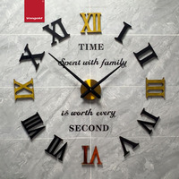 Horloge Murale DIY Vintage Dorée et Noire à Chiffres Romains 120cm Silencieuse pour Bar, Café, Restaurant - Prix Plat, Vente en Gros, Cadeau Artistique