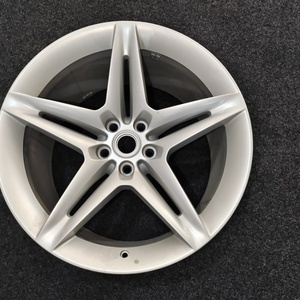 Rueda Forjada para Ferrari 458 281762 488 311691, Pernos <span class=keywords><strong>de</strong></span> Rueda para Ferrari California 224714, Piezas <span class=keywords><strong>de</strong></span> Rueda Nuevas para Automóvil - Product Image 3