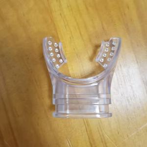 Embout buccal en silicone pour adultes pour la plongée sous-marine et la plongée avec tuba - Accessoires de plongée - Product Image 4