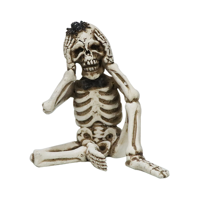 Wholesale Custom Mini Halloween Skeleton Man Statue Resin Craft Holding Head Crying Model for Home Decorations Party Decorations