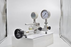 Pompe de calibrage hydraulique portable haute pression 700 bar <span class=keywords><strong>Comparateur</strong></span> - Product Image 5