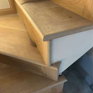 Gradini e Alzate per Scale Hongtian SPC 5.5mm con Bordo Smussato Impermeabili per Uso Ospedaliero Ecologici con Garanzia di 3 Anni - Product Image 6