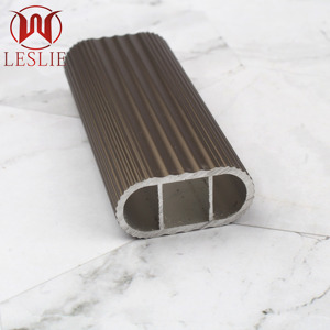 Tringles de penderie ovales en aluminium robustes dorées de 3 m de long, fixation murale non amovible pour suspendre les vêtements dans les placards et les armoires - Product Image 4