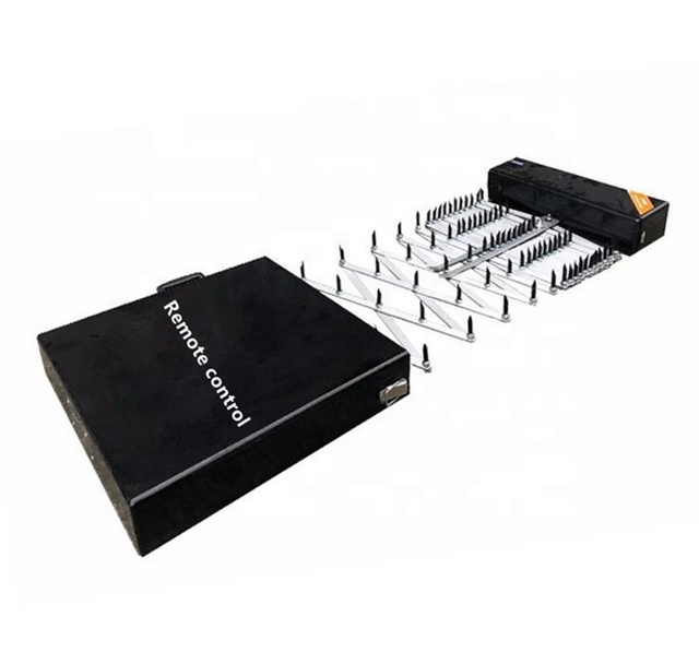Emergency Traffic Control Portable Retractable Tyre Spike Breaker Barrier Automatic Remote Control Roadblock Tire Killer
