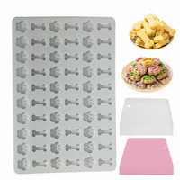 Moules à biscuits en silicone 2 en 1 en forme de patte et d'os de chien