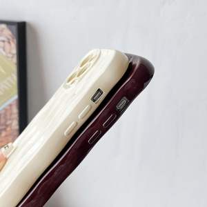 Patrón de ondulación de agua Marco de onda rizada suave Compatible con funda de iPhone - Product Image 5