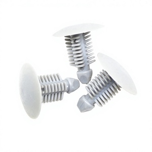 Clips en plastique A65 pour fixation et réparation de garnitures intérieures automobiles - Product Image 1