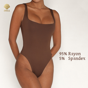 Luluxiyaya con bottone inferiore a doppio strato con collo quadrato senza maniche in seconda pelle con scollatura scollata e rifinita Sexy da Club - Product Image 3