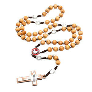 Collier de prière en bois fait main avec croix, bijoux religieux unisexe, origine Yiwu - Product Image 5