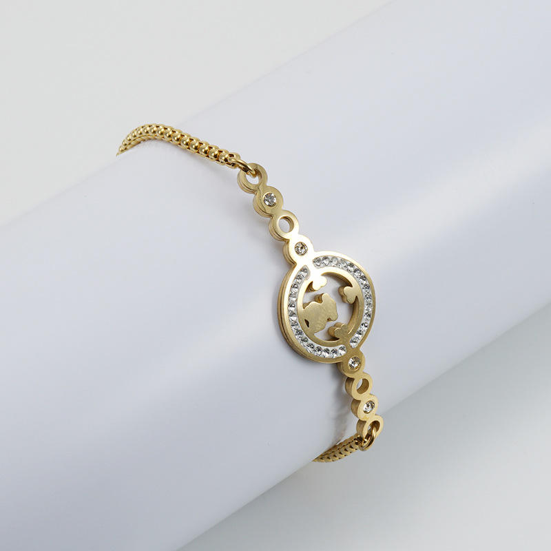 หมีหัวใจสีทอง