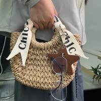 Oferta Caliente: Llavero Creativo de Cuero PU para Gafas de Sol, Soporte Duradero con Diseño de Ranura Segura, Bonito Colgante para Bolso de Mujer