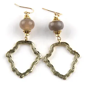 Fashion Boho 7.5cm Women Earring Natural Stone Turquoise Beads Alloy Gold Plated Irregular Lip Earrings