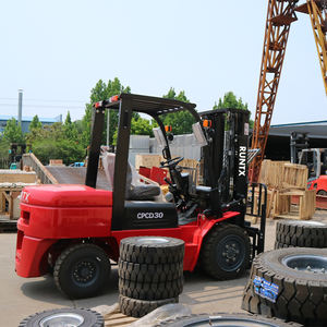 מלגזה דיזל 5 טון של מותג Runtx במבצע חם, מלגזה ידנית 5 טון עם אחריות ל-12 חודשים - Product Image 4