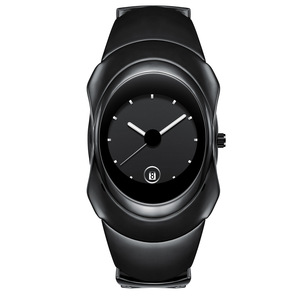 Montre à quartz pour homme de forme spéciale - une marque tendance et à la mode avec un design haut de gamme et de niche. - Product Image 3