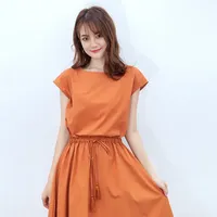 Robe décontractée pour femmes d'été, col rond, manches courtes, mi-longue, avec cordon de serrage, élégante, en coton et lin