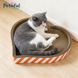 Arranhador para Gatos Estilo Coração Clássico Moderno, Melhor Vendedor, Cartão Reciclado, Não Tóxico, Ecológico, Tamanho Personalizável OEM/ODM - Product Image 1