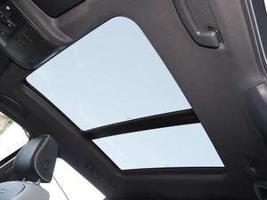 Esportatore Cinese di <span class=keywords><strong>Auto</strong></span> all'Ingrosso 2026 <span class=keywords><strong>T</strong></span>-ROC 300TSI DSG 2WD Edizione Starlight 5 Porte 5 Posti Tetto Panoramico SUV Compatto - Product Image 5