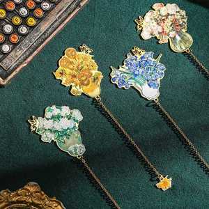 Marcapáginas Creativos de Metal Chapado en Oro, Estilo Tradicional y Moderno con Diseño Floral para Libros - Product Image 1