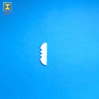 Lames d'affûteur de crayons en zircone blanche, plaquettes en céramique personnalisées résistantes à l'usure, usinage de pièces en céramique de zircone de précision
