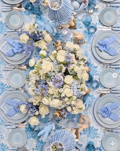 Platos de Porcelana Azul Cielo Vintage con Encaje para Bodas, Venta al por Mayor, Juego de <span class=keywords><strong>Vajilla</strong></span> de Cerámica de 13 Pulgadas, Plato de Cena de Porcelana con Relieve - Product Image 3