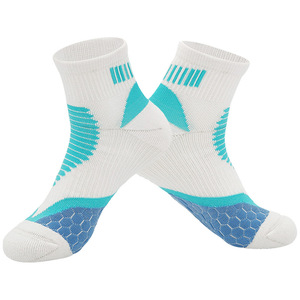 Calcetines Deportivos Profesionales para Atletismo, Calcetines de Running con Soporte de Arco para Hombre y Mujer, Calcetines Deportivos Antideslizantes con Diseño de Panal para Bádminton y Fitness - Product Image 5