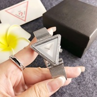 Jam Tangan Wanita Bentuk Berlian Eropa dan Amerika, Mewah, Tahan Air, Dekoratif, Hadiah untuk Wanita, OEM ODM