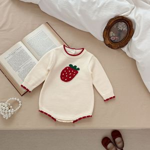 Combinaison tricotée douce à manches longues pour bébés filles, motif fraise jacquard, 100% coton biologique, printemps-automne - Product Image 2