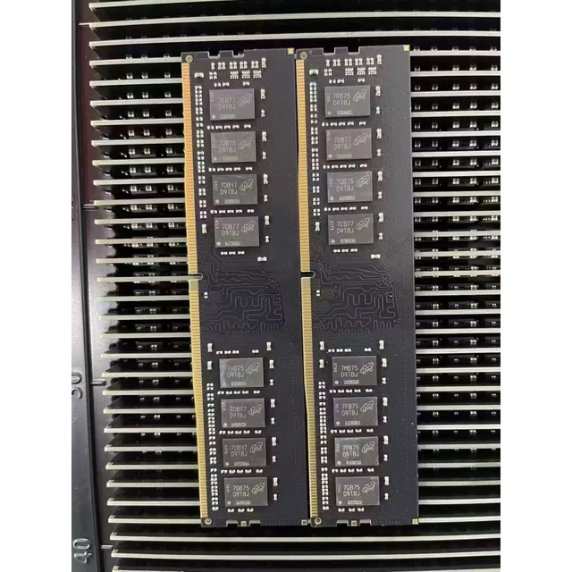DDR5 8GB UDIMM Desktop RAM DDR5 16GB 4800MHz 5200MHz 5600MHz PC5 Non-ECC Unbuffered Memory Module for Desktop Computer