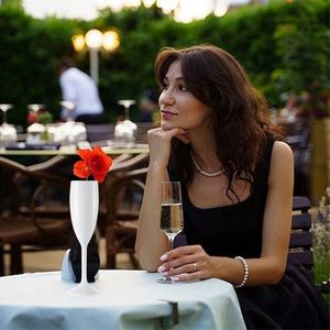 Verres à vin blanc jetables en plastique de haute qualité pour les fêtes, les toast et les mariages - Product Image 6