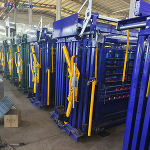 Abattoir manuel portable pour bétail : Conception à glissière thermolaquée, relocalisation facile pour les systèmes d'élevage en rotation - Product Image 6