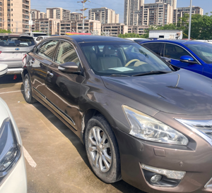 Nissan Teana d'occasion fiable 2013 - Berline essence 2.0L avec airbags de sécurité et <span class=keywords><strong>grand</strong></span> <span class=keywords><strong>espace</strong></span> de coffre - Product Image 3