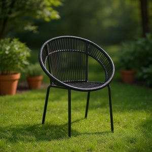Sedia da Giardino Moderna in Rattan, Arredo Esterno Durevole con Design a Gambe Affusolate - Product Image 2