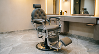 Fauteuil de Barbier Professionnel en Cuir Robuste et Pivotant pour Hommes