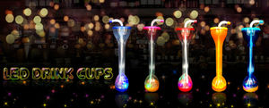 Gobelet lumineux LED pour Daiquiri 24oz 700ml en plastique avec couvercle, personnalisable, vente en gros - Product Image 3
