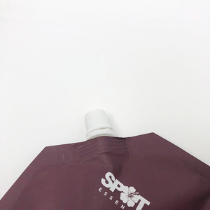 Bolsa de Plástico Negra Mate de 250 ml, PA/NY, Resistente, con Boquilla en Esquina, para Líquidos, Cremas de Baño, Perfumes, Impresión por Grabado - Product Image 2