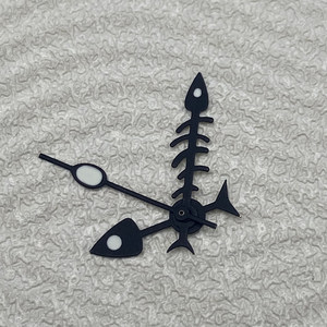 Aiguilles d'horloge simples noires en forme d'arête de poisson pour affichage à trois points - Product Image 4