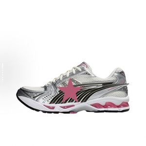 Sneakers de course rétro gris argenté, chaussures de sport respirantes en mesh de luxe pour hommes - Product Image 3