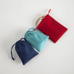 Sac à poussière en velours de luxe avec cordon de serrage, logo personnalisé imprimé, pochette de rangement en flanelle douce, housse de protection pour accessoires de sac à main - Product Image 1