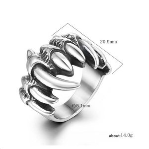 Bague rétro en acier inoxydable avec crâne <span class=keywords><strong>personnalisé</strong></span>, main fantôme et dents, style punk pour homme et femme - Product Image 5
