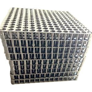 Planche de <span class=keywords><strong>drainage</strong></span> de plantation verte extérieure pour le <span class=keywords><strong>sous</strong></span>-<span class=keywords><strong>sol</strong></span> <span class=keywords><strong>Drainage</strong></span> de <span class=keywords><strong>sous</strong></span>-<span class=keywords><strong>sol</strong></span> Toit de jardin Panneau <span class=keywords><strong>d</strong></span>'eau de pelouse en plastique thermoisolant - Product Image 6