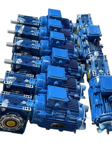 Hộp giảm tốc bánh răng xoắn ốc góc vuông dòng RV, hộp giảm tốc cho thiết bị băng tải, tỷ số truyền 1:30, hộp giảm tốc bánh răng xoắn ốc NMRV63 - Product Image 2