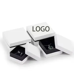 Kotak hadiah perhiasan Logo kustom anting kertas kotak cincin gelang kalung tutup dapat dilepas kotak hadiah kaku dengan leher