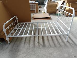 Traditional Design Stable Metal Bedroom Furniture Hot Sale Steel <b>Foldable</b> Single Iron <b>Bed</b> <b>Frame</b> Full <b>Size</b> Collapsible Portable - Product Image 1