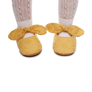 รองเท้าเด็กหัดเดินแบบมีโบว์กันลื่น รองเท้าเด็กอ่อน รองเท้าเด็กหัดเดิน ผ้าฝ้ายปักลายสัมผัสนุ่ม - Product Image 3