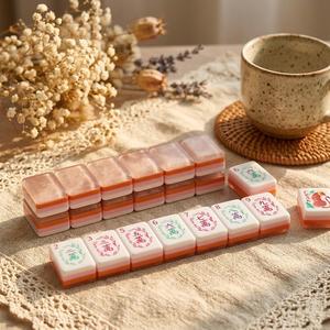Fichas de Mahjong Americanas de Lujo, Diseño Acrílico de Concha de Tortuga, Color Rosa Perla, Colección Oh My Mahjong - Product Image 4