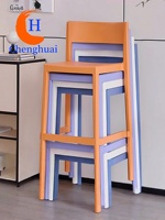 Chaise haute empilable pour la maison, chaise de bar de luxe légère avec dossier, chaise de bar commerciale, chaise de réception